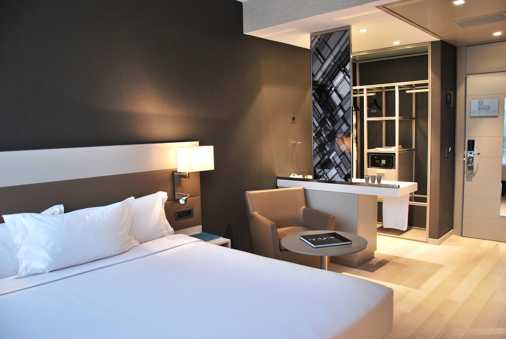 Ac Hotel Kansas City Plaza Bagian luar foto